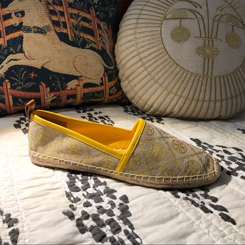 ✨Brand New Tory Burch Goldfinch Espadrilles✨